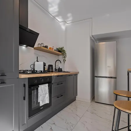 Terracotta Oasis * Bucharest