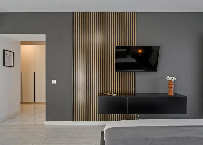 Terracotta Oasis * ブカレスト