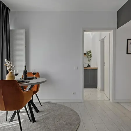 Terracotta Oasis * Βουκουρέστι